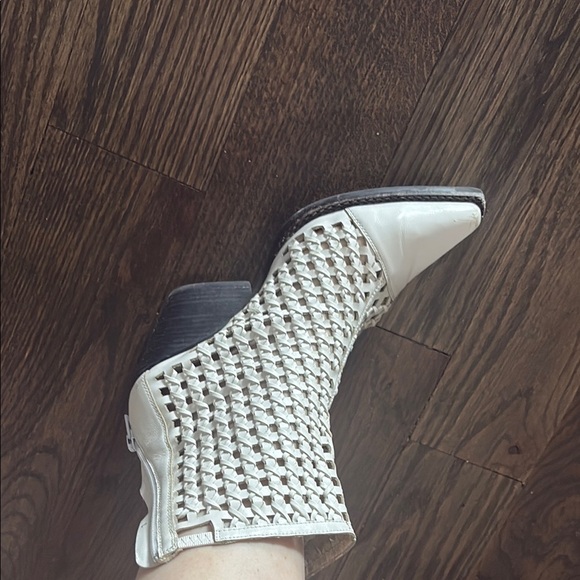 Jeffrey Campbell Waven Woven Leather Booties - Picture 10 of 11